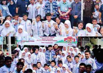 Peringati HIM, Wali Kota Tebing Tinggi Ajak Pelajar Budayakan Menabung Sejak Dini