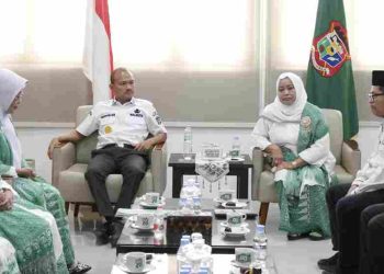 Audiensi Muslimat PD Al Washliyah Diterima Wali Kota Tanjungbalai