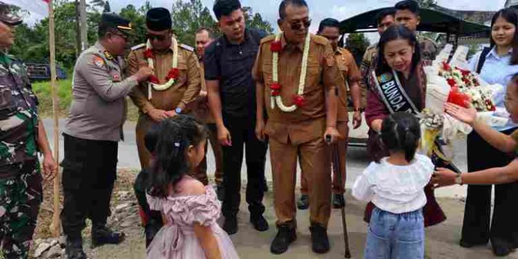 Peletakan Batu Pertama TK Negeri Pembina Sidikalang II, Vickner Sinaga Bicara Investasi Masa Depan Dairi