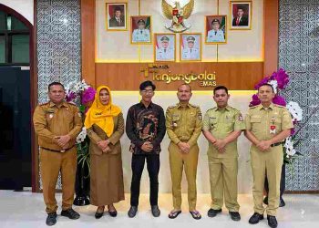 Wali Kota Terima Kunjungan Ahmad Faris Hidayah Peraih 5 Penghargaan di Malaysia