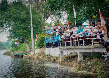 Sambut HUT ke – 81 RI, TP PKK Batu Bara Gaungkan Gerakan Peduli Lingkungan di Danau Laut Tador