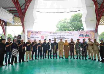 Wawako Tanjungbalai Buka Festival Seni Pencak Silat Tradisional