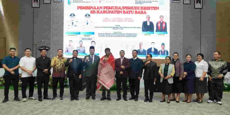 Bupati Batu Bara Dorong Pemuda Kristen Siapkan Diri Menyongsong Indonesia Emas 2045