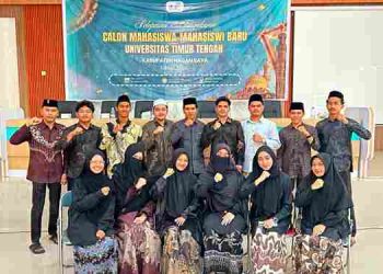 Bupati Nagan Raya Lepas 14 Mahasiswa Baru ke Mesir dan Maroko