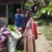 14 Tahun Bertahan di Barak, Fitri Hairani Jual Sayur Keliling Demi Masa Depan Anak