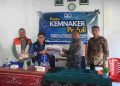Kemnaker Salurkan Bantuan bagi Warga Terdampak Gempa di Pulau Flores