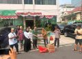 Didampingi Camel Petir, Anggota DPR RI Tommy Kurniawan Ikut Berbagi Bersama Tim PJBW di Raden Saleh Jakarta Pusat