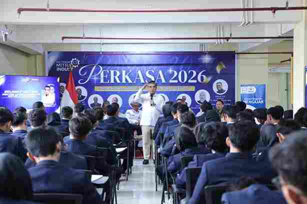 Menaker: Mahasiswa Perlu Seimbangkan Keahlian Teknis dan Kemampuan Komunikasi