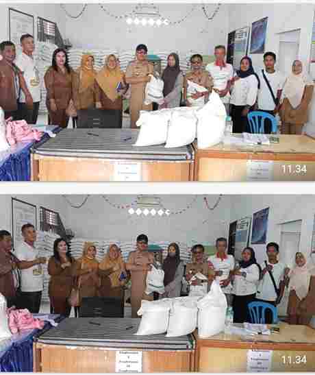 Camat Monitoring Penyaluran Bantuan Pangan Dari Bulog di Lima Kelurahan se-Kecamatan Datuk Bandar