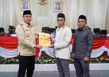 Wabup Syafrizal Sampaikan Tiga Ranperda dalam Rapat Paripurna DPRD Batu Bara