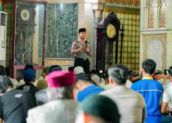 Sholat Jumat di Masjid Raya Al-Mashun, Kapolda Sumut Ajak Masyarakat Perangi Narkoba dan Jaga Kamtibmas