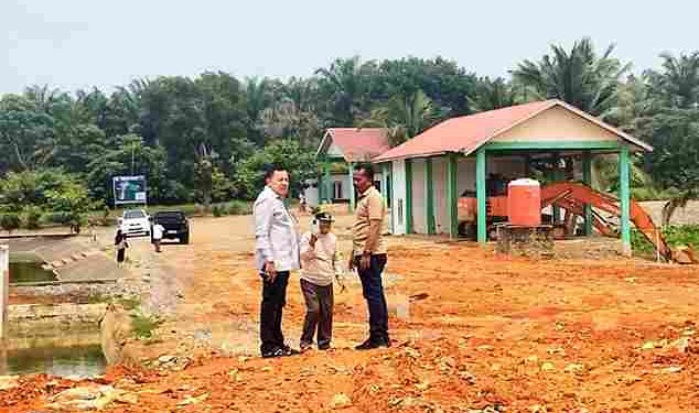 Bupati TRK Tinjau TPA Babah Dua, Minta Pengelolaan Sampah Ditingkatkan