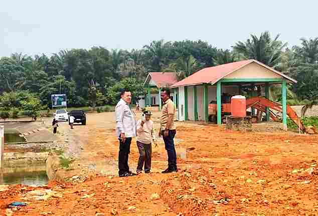 Bupati TRK Tinjau TPA Babah Dua, Minta Pengelolaan Sampah Ditingkatkan