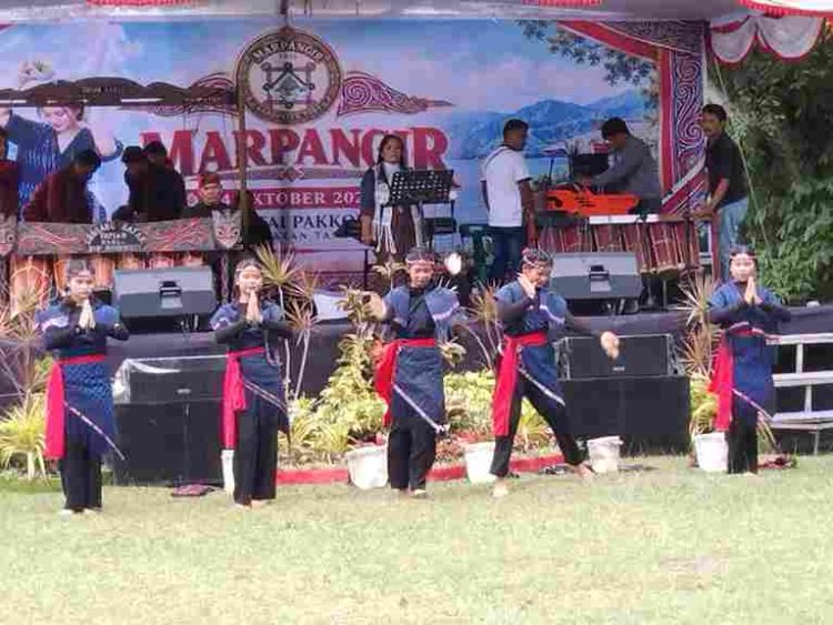 Warisan Leluhur Batak Kembali Diangkat, Marpangir 2026 di Toba Dorong Wisata Budaya Mendunia