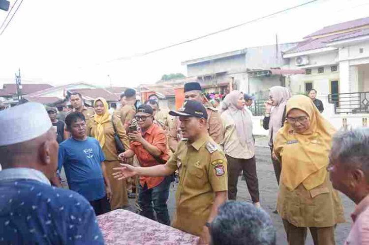 Wali Kota Tinjau Pembangunan Jalan dan Drainase di Kelurahan Selat Tanjung Medan dan Selat Lancang