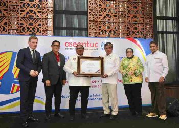 Menaker Tekankan Dialog Sosial dan Pelindungan Pekerja ASEAN