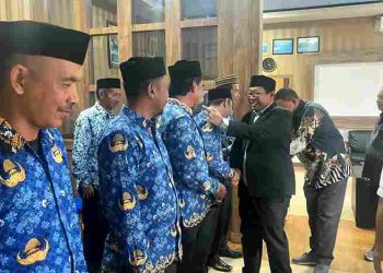 Bupati TRK Diwakili Plt Sekda Lantik 11 Pejabat Administrator dan Pengawas