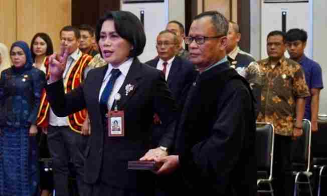 Erisda Hutasoit Resmi Dilantik Jadi Sekwan DPRD Medan