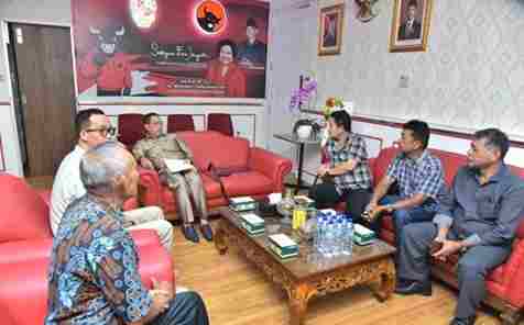 Warga Sempakata Mengadu ke Ketua DPRD Medan